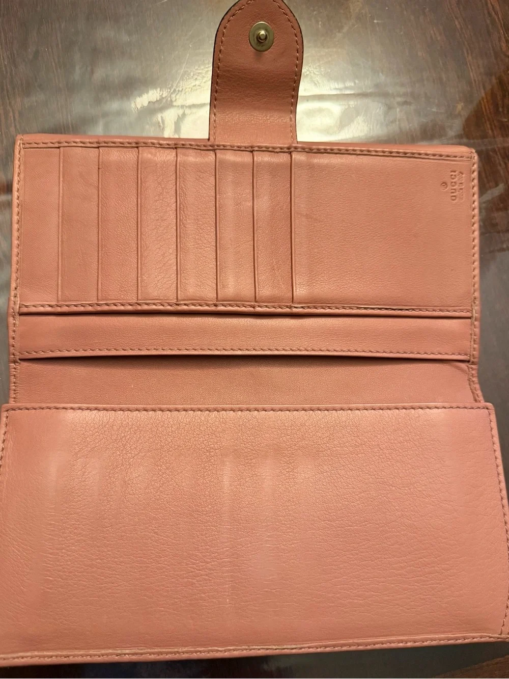Gucci Brown GG Canvas Wallet with Pink Trim and Gold Heart Logo - Picture 4 of 11